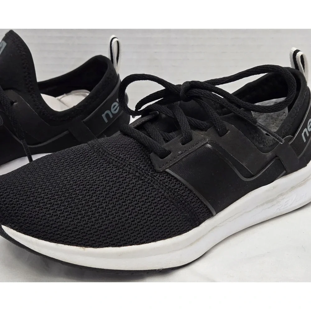 New Balance FuelCore Nergize Womens Size 8 Black White Running Shoes Sneakers